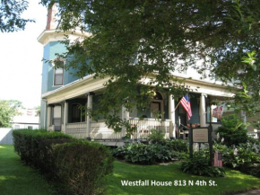  Bayberry House Bed and Breakfast  Стьюбенвилл